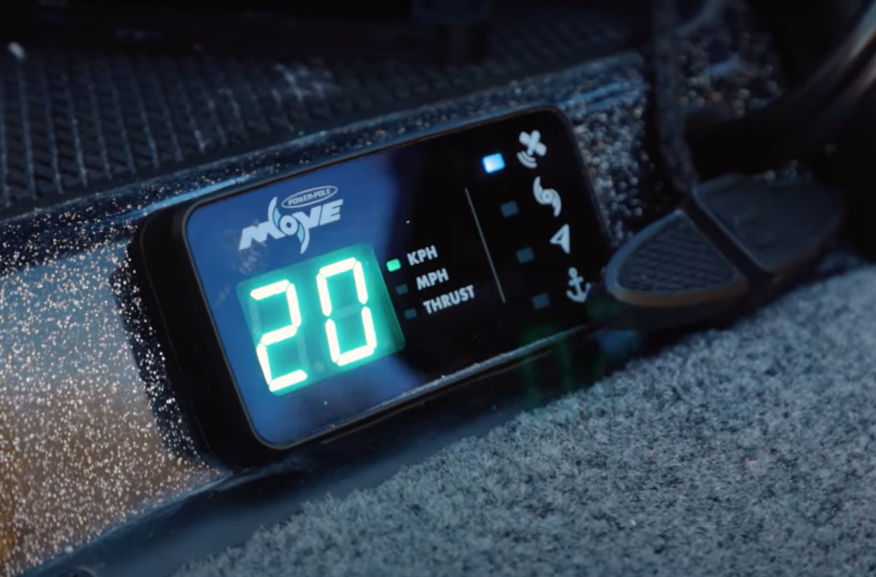 http://www.heartsmarine.com/Power-Pole-MOVE-ZR-display.jpg
