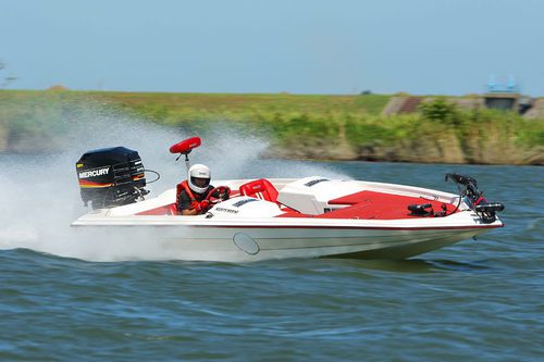 バレットボート、現行モデルのご紹介 - HEARTS MARINE